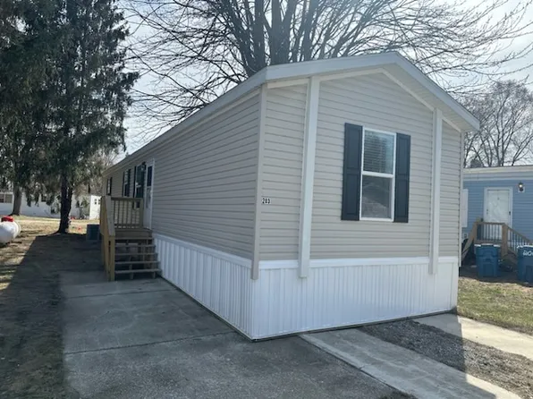 7519 Dorr St Lot 203, Toledo, OH 43615