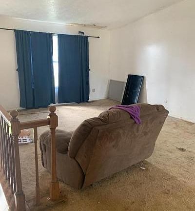 3rd image of 401 Trimble Fields Dr