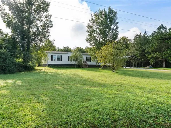 14945 Old Cox Rd, South Hill, VA 23970