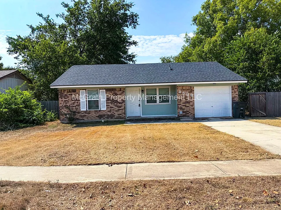 2506 Hidden Valley Dr