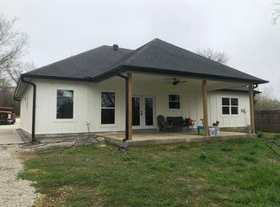 828 Williams Rd, Fort Worth, TX 76120