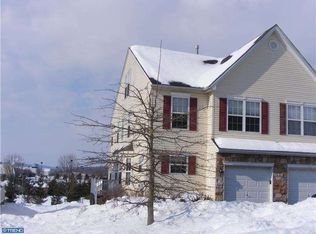 211 W 6th St, East Greenville, PA 18041