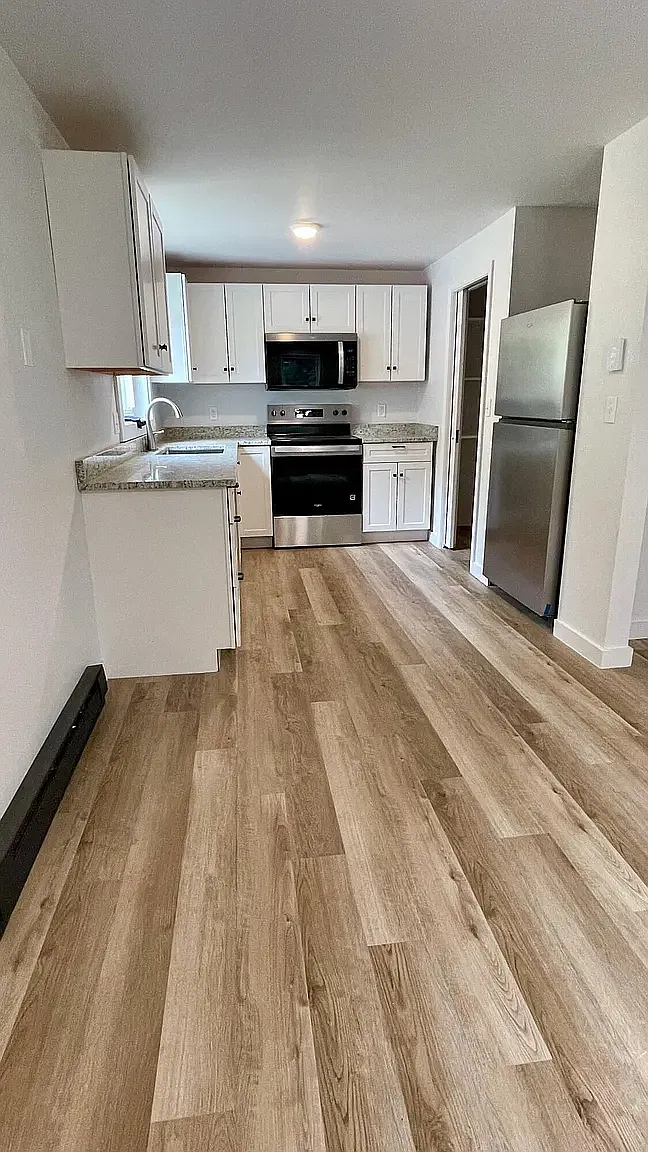 2 bed, 1176 sqft, $2,600 — Photo 3