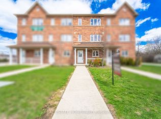 59 McLaughlin Rd N #2, Brampton, ON L6X5P9