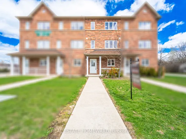 59 McLaughlin Rd N #2, Brampton, ON L6X 5P9