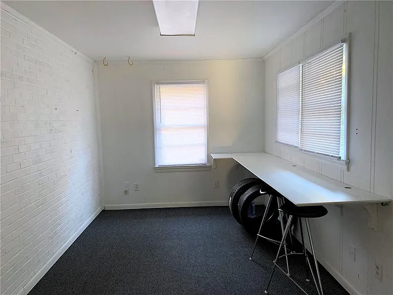 317 W Wieuca Rd NE — Photo 18