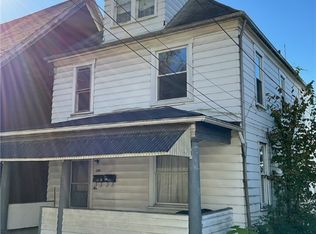 589 5th St, Pitcairn, PA 15140