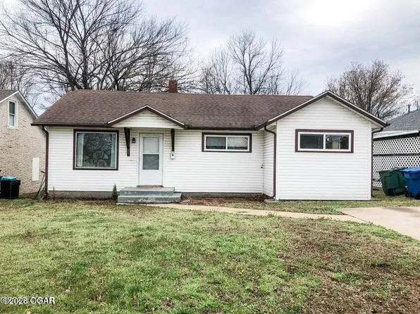3040 E 9th St, Joplin, MO 64801