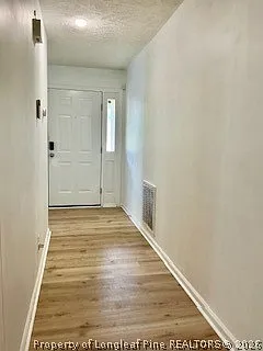 3 bed, 2.0 bath, 1592 sqft, $1,850 — Photo 3