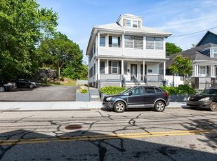 31 Mount Pleasant Ave, Providence, RI 02908