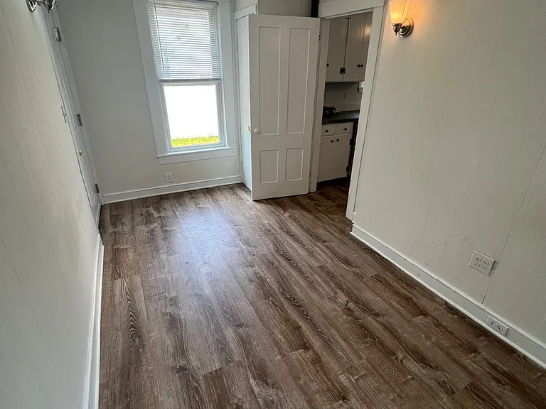88 Portland St #A — Photo 9