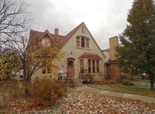 3325 N 58th St, Milwaukee, WI 53216