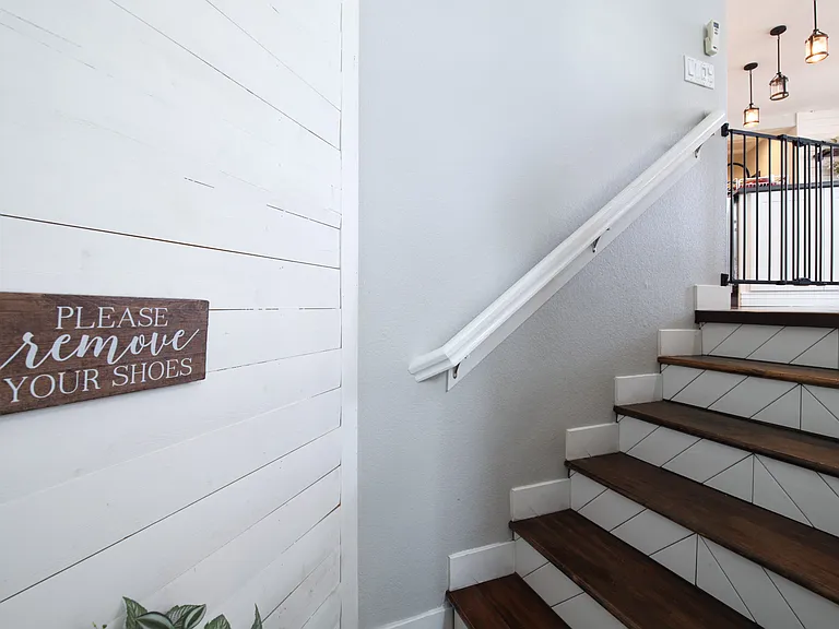 7444 S 30th Ter — Photo 19