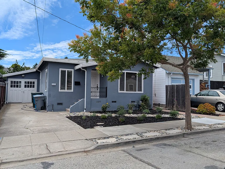 533 Oak Ave — Photo 13