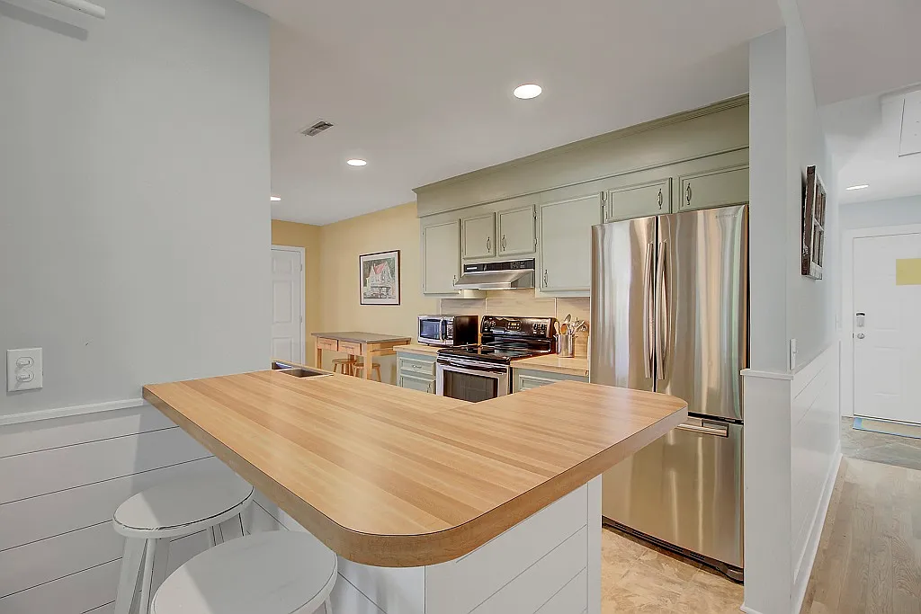 3 bed, 1467 sqft, $7,500 — Photo 3
