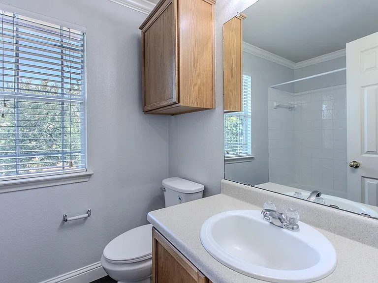 824 Palo Duro Dr — Photo 16