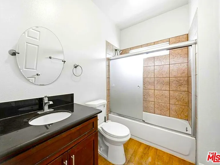 2025 3rd Ave #3 — Photo 6