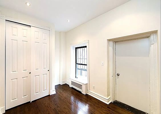 3rd image of 419 E 82nd St APT 1D