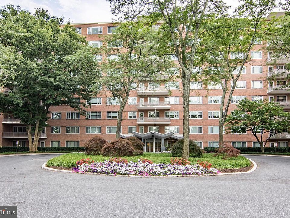 1st image of 11 Slade Ave APT 402