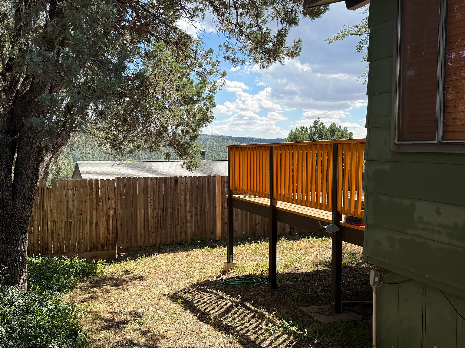 2 bed, 1.5 bath, 1350 sqft, $2,200 — Photo 2