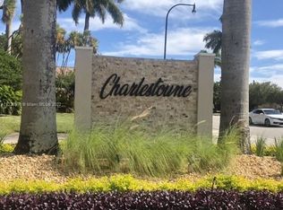 13860 SW 102nd Ter, Miami, FL 33186