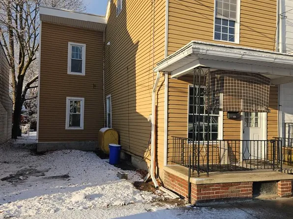 238 N Nicholas St, Saint Clair, PA 17970