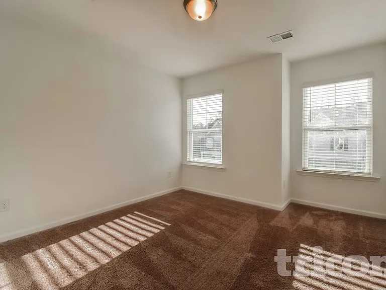 2230 Rosemary Park Ln — Photo 9