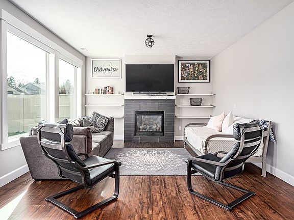 3rd image of 4506 E 13th Ave