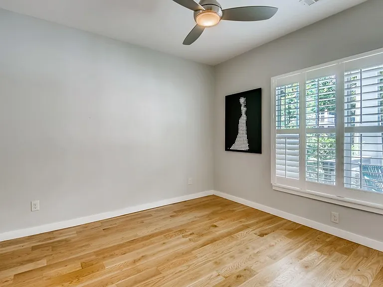492 Rankin St NE — Photo 25
