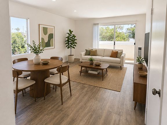 3rd image of 4424 S Centinela Ave APT 205