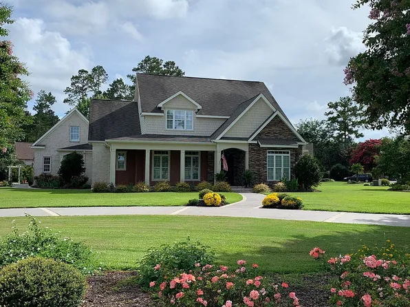 107 Long Bay Golf Pl, Longs, SC 29568