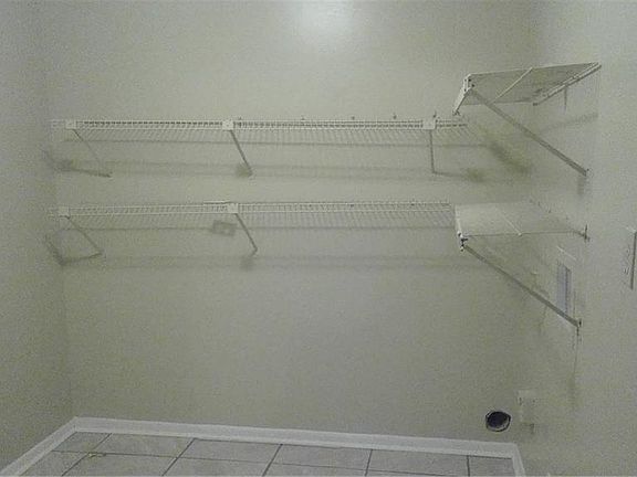 4th image of 3360 E Brookwood Dr