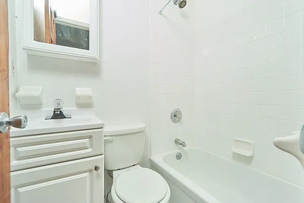 Rented by (Legacy) Scope Realty | media 25