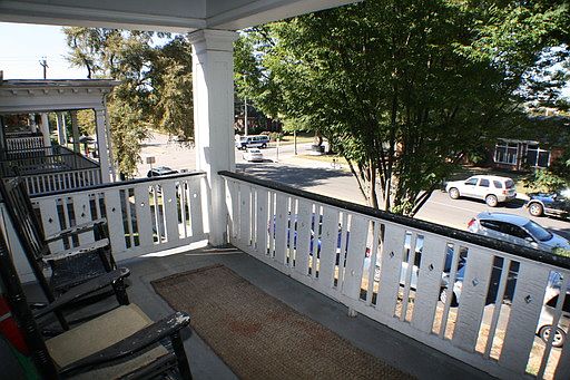1st image of 3547 Grove Ave #2