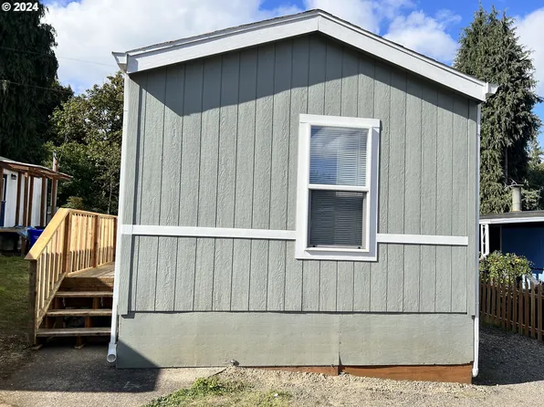 18830 Highway 99e Unit 9, Oregon City, OR 97045