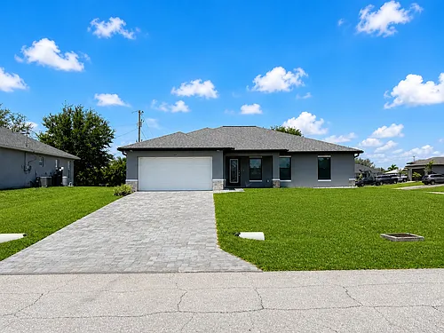 117 NW 12th Ln Photo 1