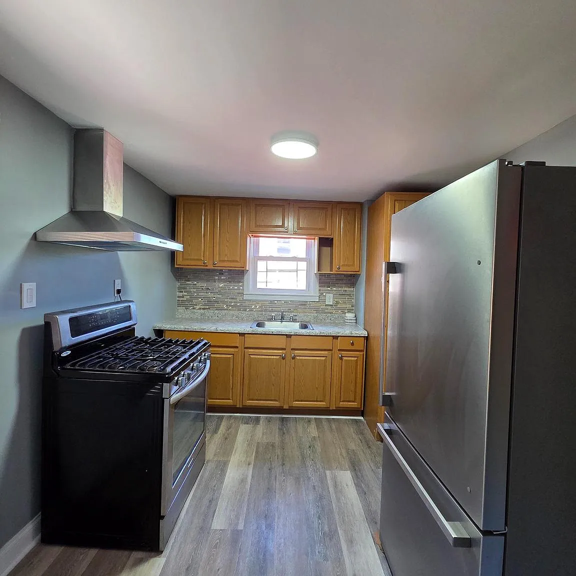 2 bed, 992 sqft, $1,275 — Photo 3