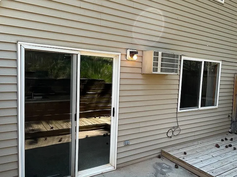 1801 Red Dale Dr — Photo 10