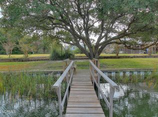 20-20R 15th St SW, Oak Island, NC 28465