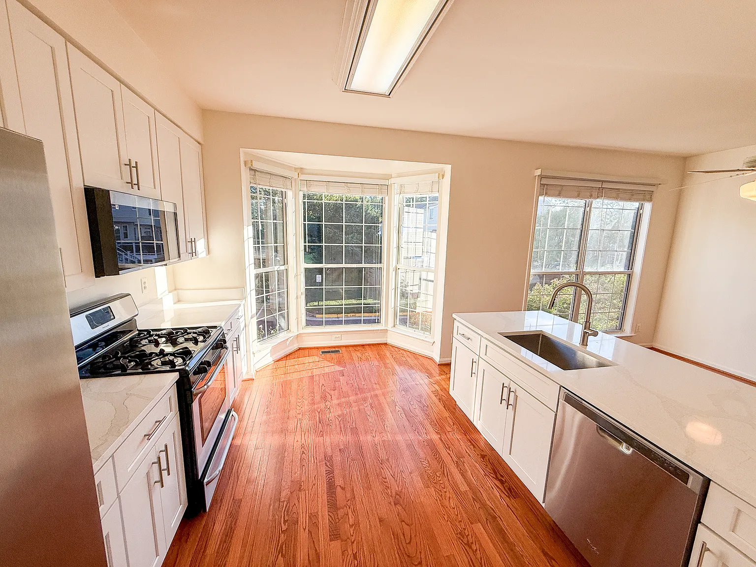 47612 Watkins Island Sq — Photo 3