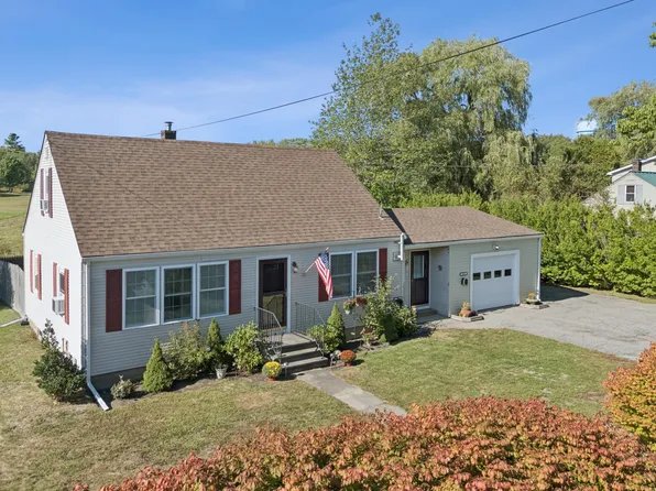 471 Main Street, Thomaston, ME 04861