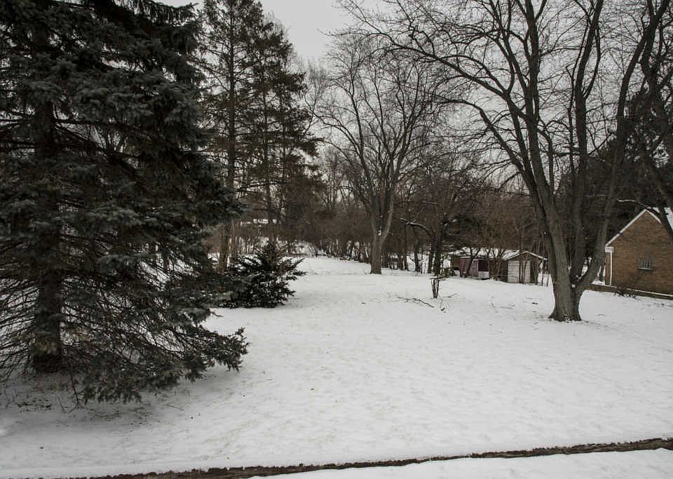1st image of 5647 Western Ave