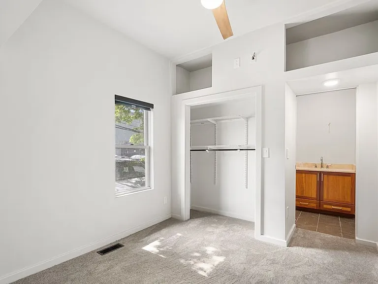 27 Smith Pl — Photo 21