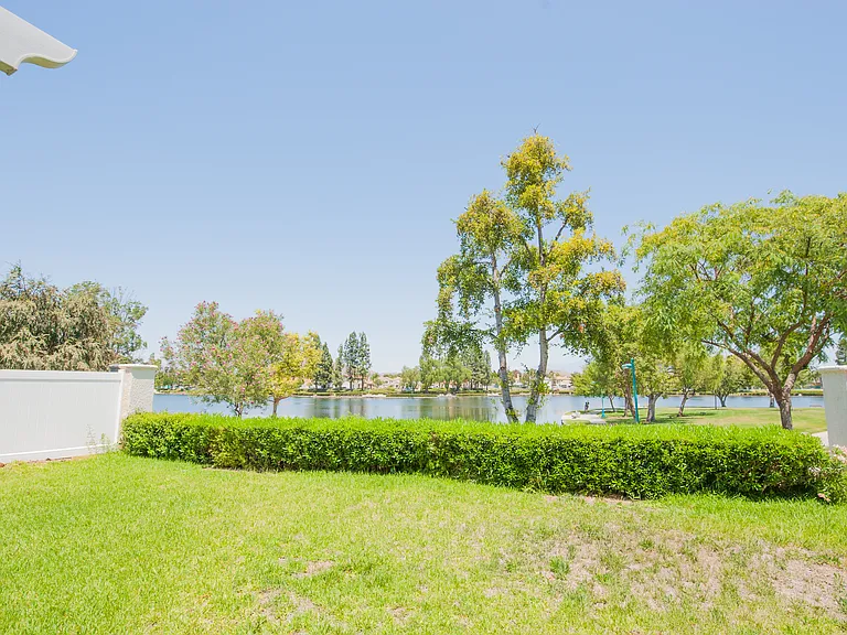 30274 Shoreline Dr — Photo 23