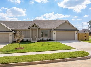 3198 Dogwood Park Ct, Tyler, TX 75707