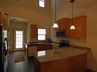 N28W6644 Alyce St, Cedarburg, WI 53012