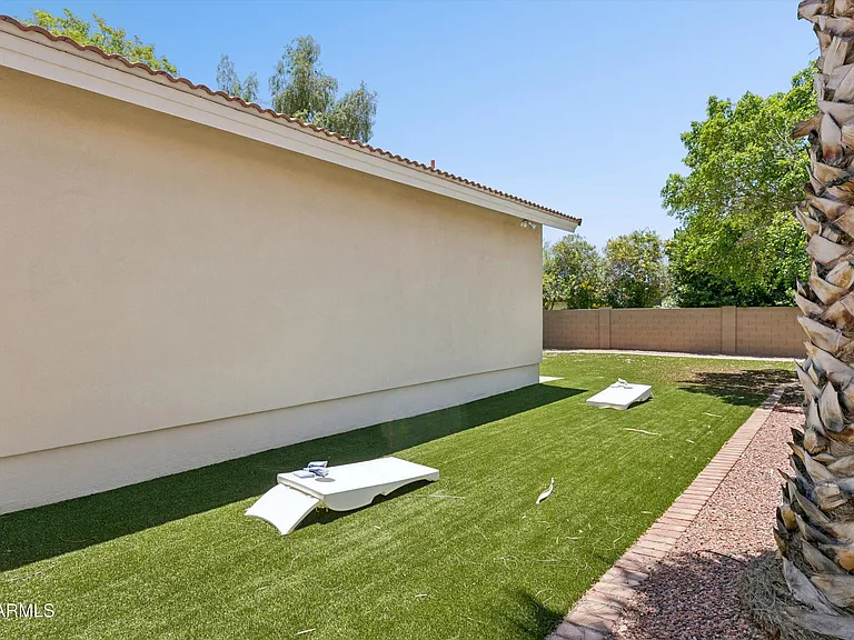 8611 W Foothill Dr — Photo 64