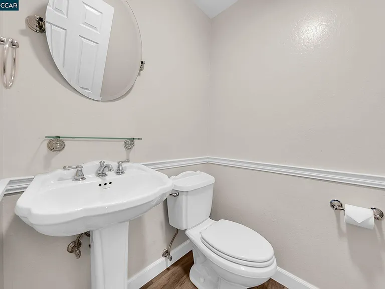 1812 Cole Ave #4 — Photo 20