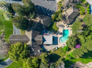 8519 Oak Creek Ct, Oakdale, CA 95361
