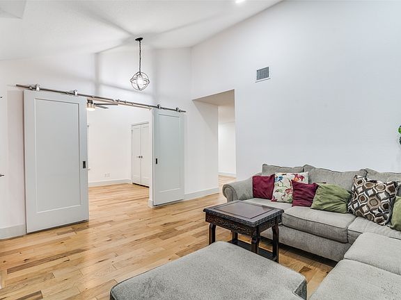 5th image of 8722 Angora St